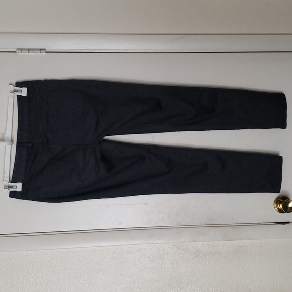 Andrew Marc Ladies' 5-Pocket Pant in Charcoal Size 6 - Picture 2 of 7